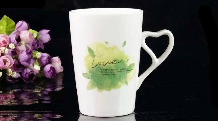 Personalised V Shape Customized Coffee Mugs With Heart Shape Handle