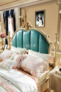 Wholesale Antique Luxury Wooden Frame Design Upholstered Leather Carving King Size Bed from china suppliers