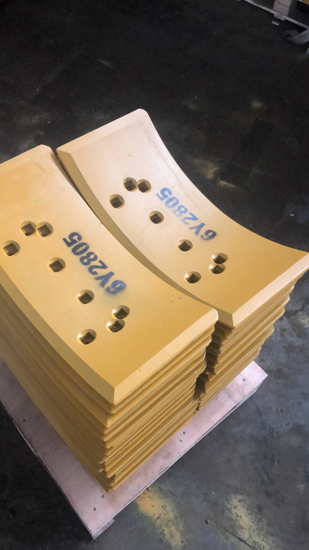TIG Brand Bulldozer Dozer Cutting Edges And End Bits 6Y2805 16Mn / 30MnB Materials For D8