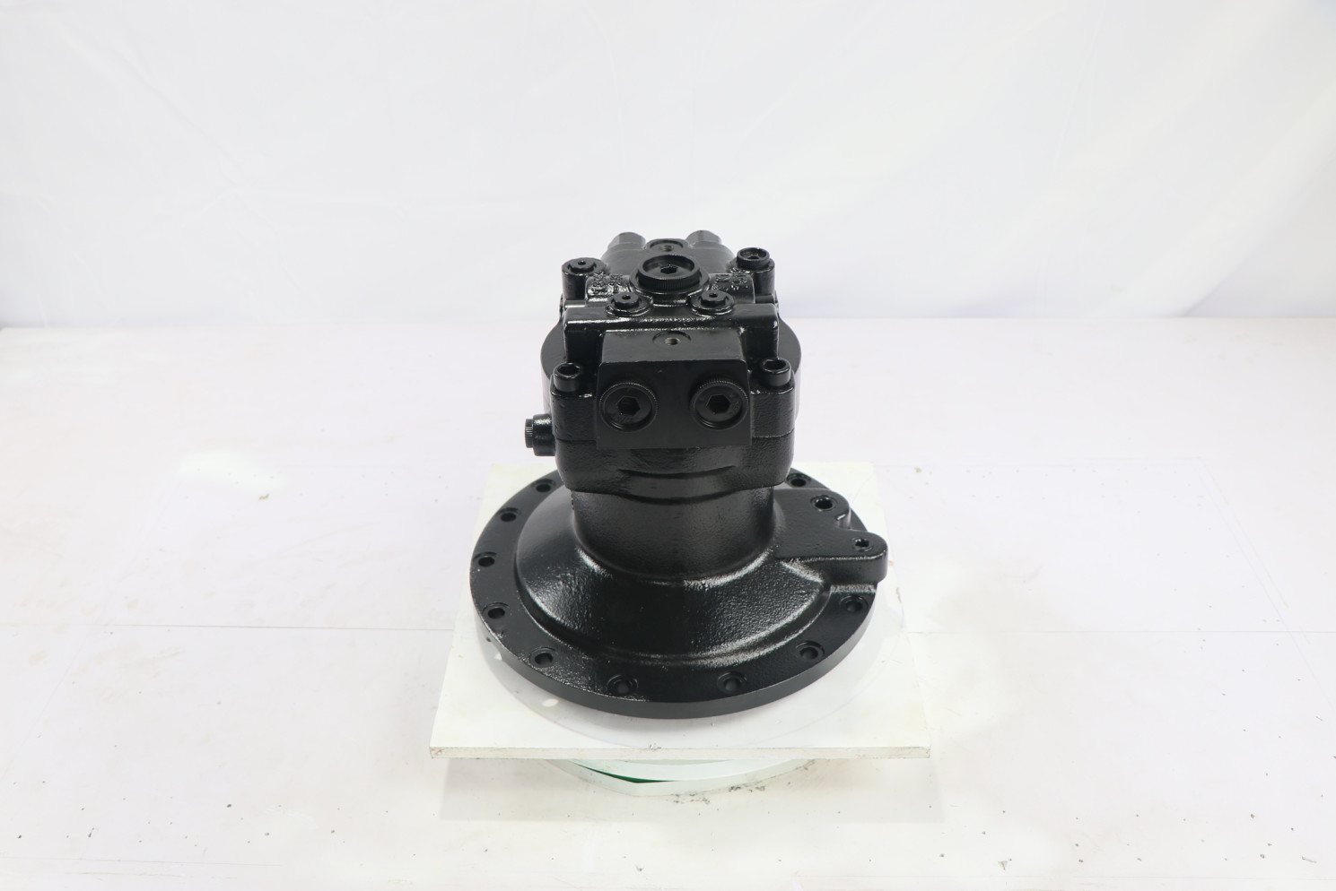 SK250-8 Excavator Swing Motor Hydraulic Reduction Gearbox SG08-12T 16 Holes
