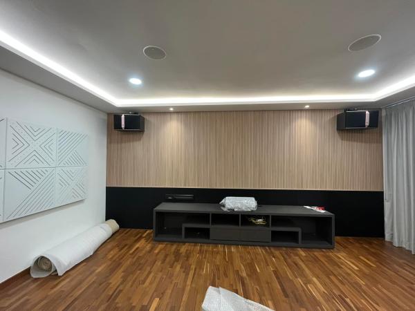 Home Theater Linear Timber Grooved Acoustic Panels Sound Absorption Building