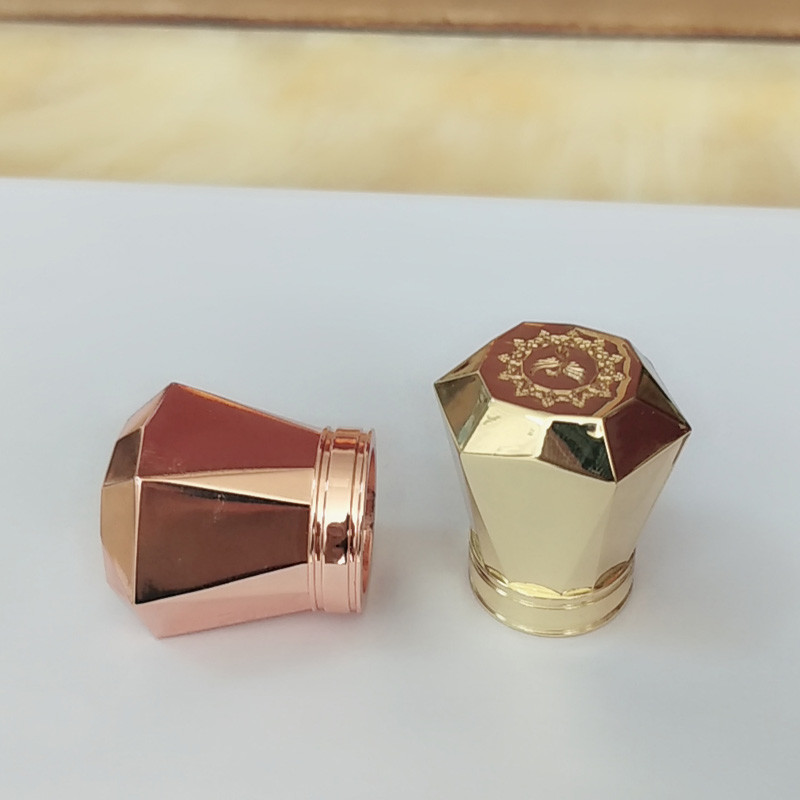 Gold Color Metal Perfume Bottle Caps Die Casting Plating Zinc Alloy 118g