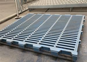 Wholesale Solid / Seam Plastic Pig Slats , Poultry Plastic Flooring Size 400*600 Or 600*600 Mm from china suppliers