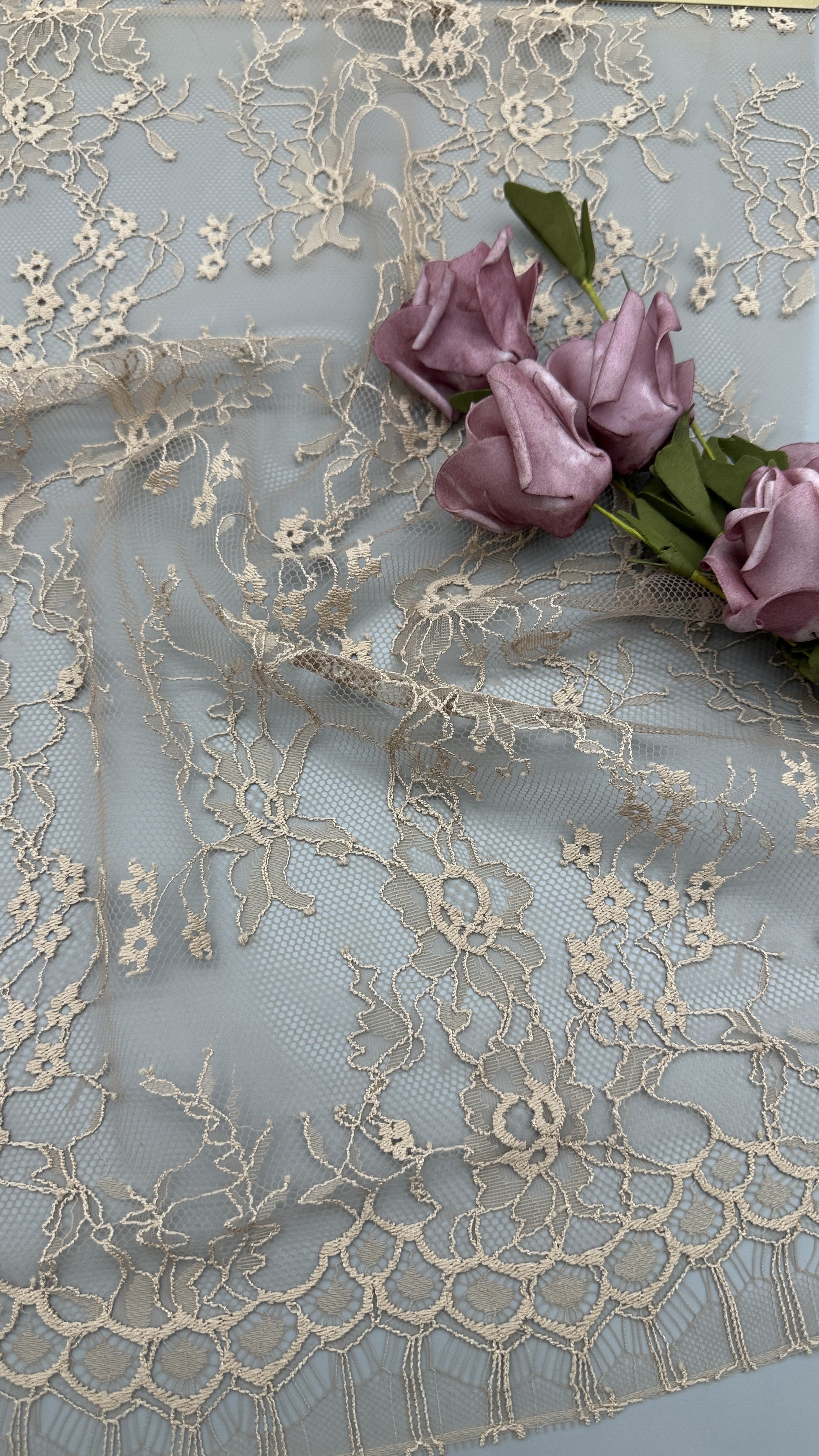 Wedding Party Essential Leafy Embroidery Lace Fabric Elegent Embroidered Fabric
