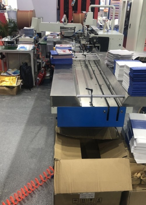 Double Loop Spiral Wire Binding Machine , Book Binding Punching Machine