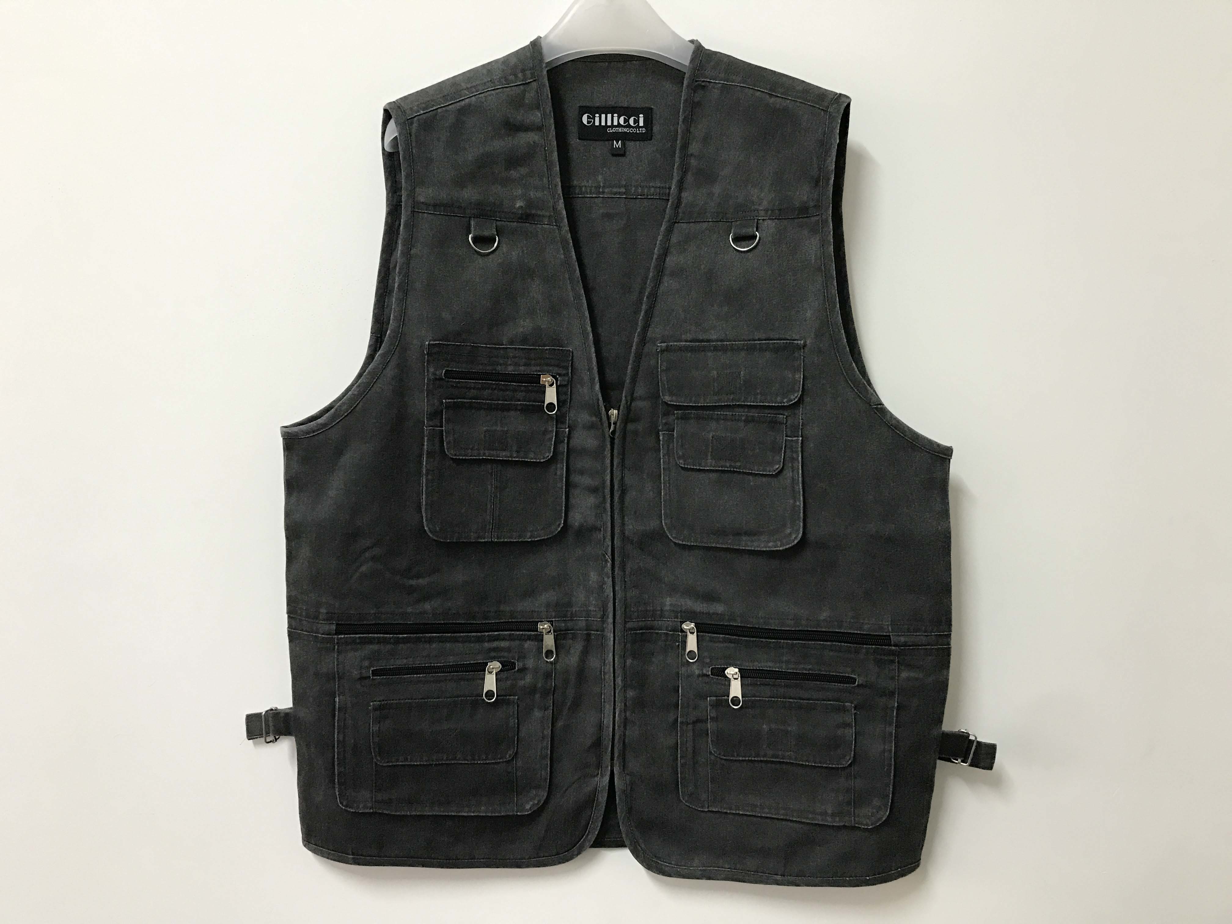 Mens classic vest，mens waist coat, vest in 100% polyester washed fabric, washed charcoal/dark grey colour, S-3XL