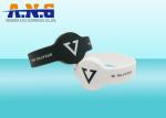 Comfortable Rfid Silicone Wristbands And Cashless Ticketing For Concerts