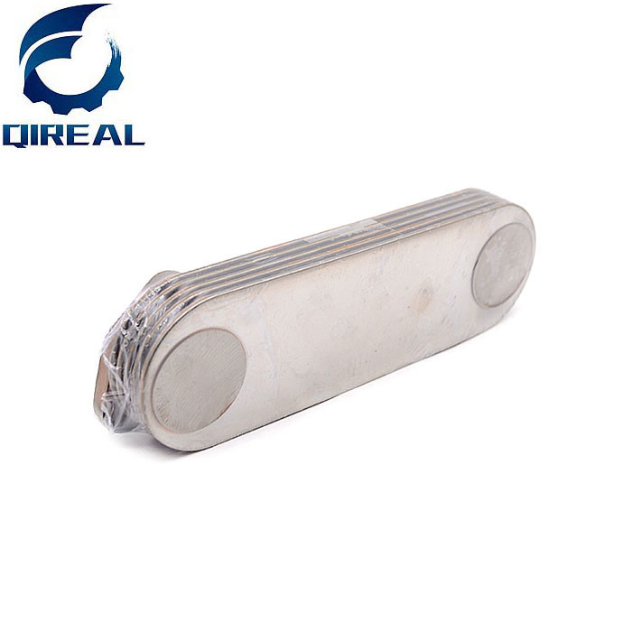 ME013360 For SK200-3 SK230-6E Excavator Spare Parts 6D31 6D34 Engine Spare Parts Oil Cooler Core 5P