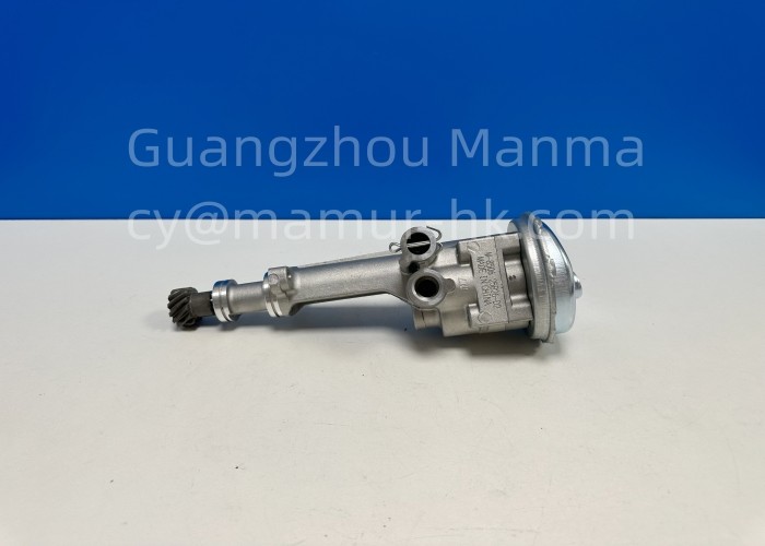 Oil Pump Truck Auto Part For ISUZU NKR NPR NQR 4JH1 8-97385988-0