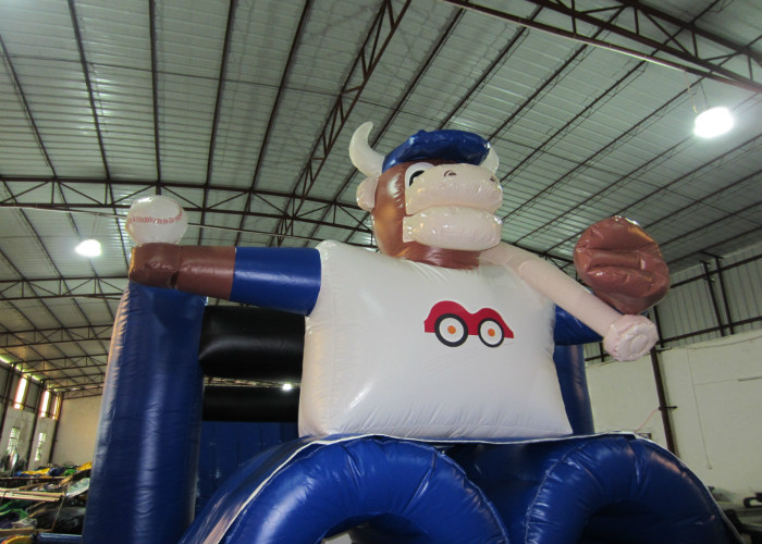 Newest inflatable cow themed obstacle courses interactive outdoor inflatable obstacle course for sale