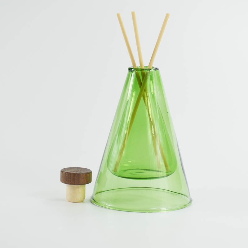 Industrial Round Conical Glass 220ml 24 Neck Empty Perfume Diffuse Glass Aromatherapy Bottle Customized Color