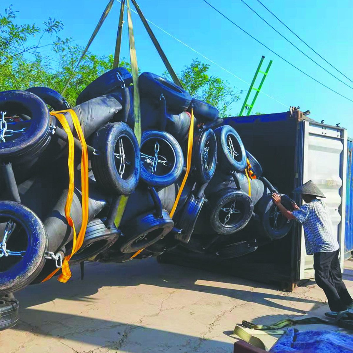 Pneumatic Rubber Marine Dock Bumpers Fenders Anti Collision