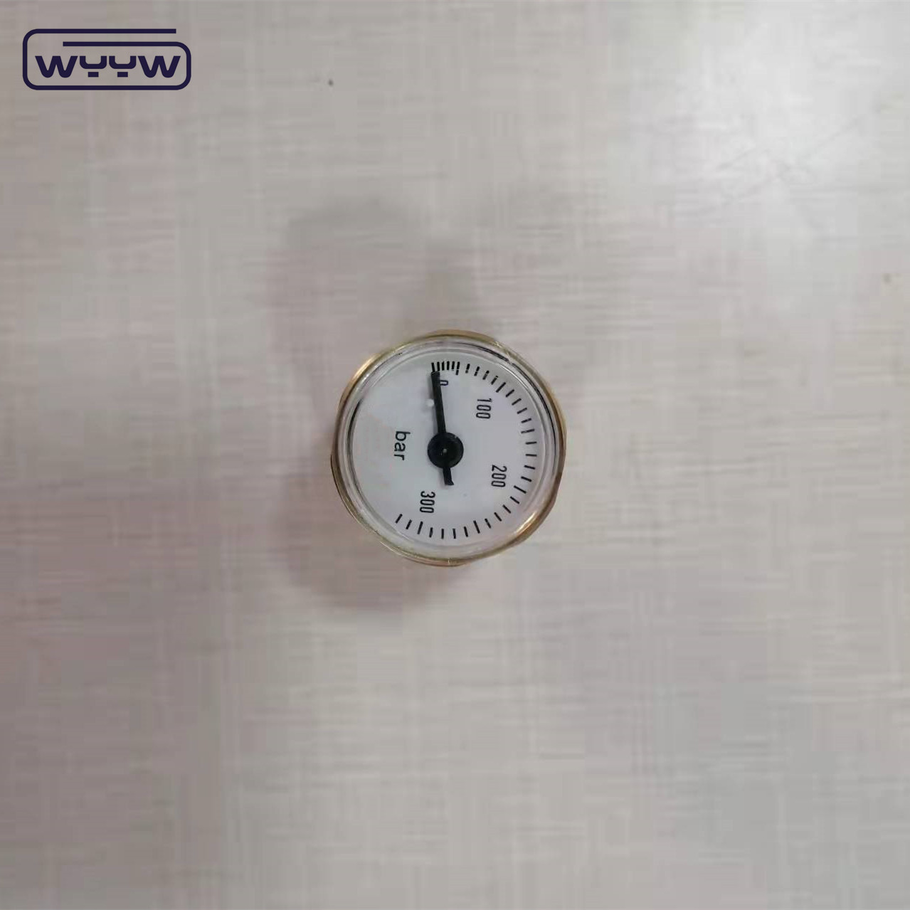 Back Mounting 28mm Miniature Pressure Meter For Accurate Pressure Readings In Tight Spaces