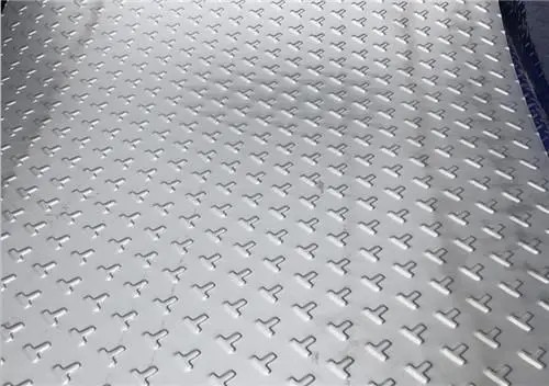 304 2mm T Patterned Stainless Steel Checkered Sheet For Building Floors