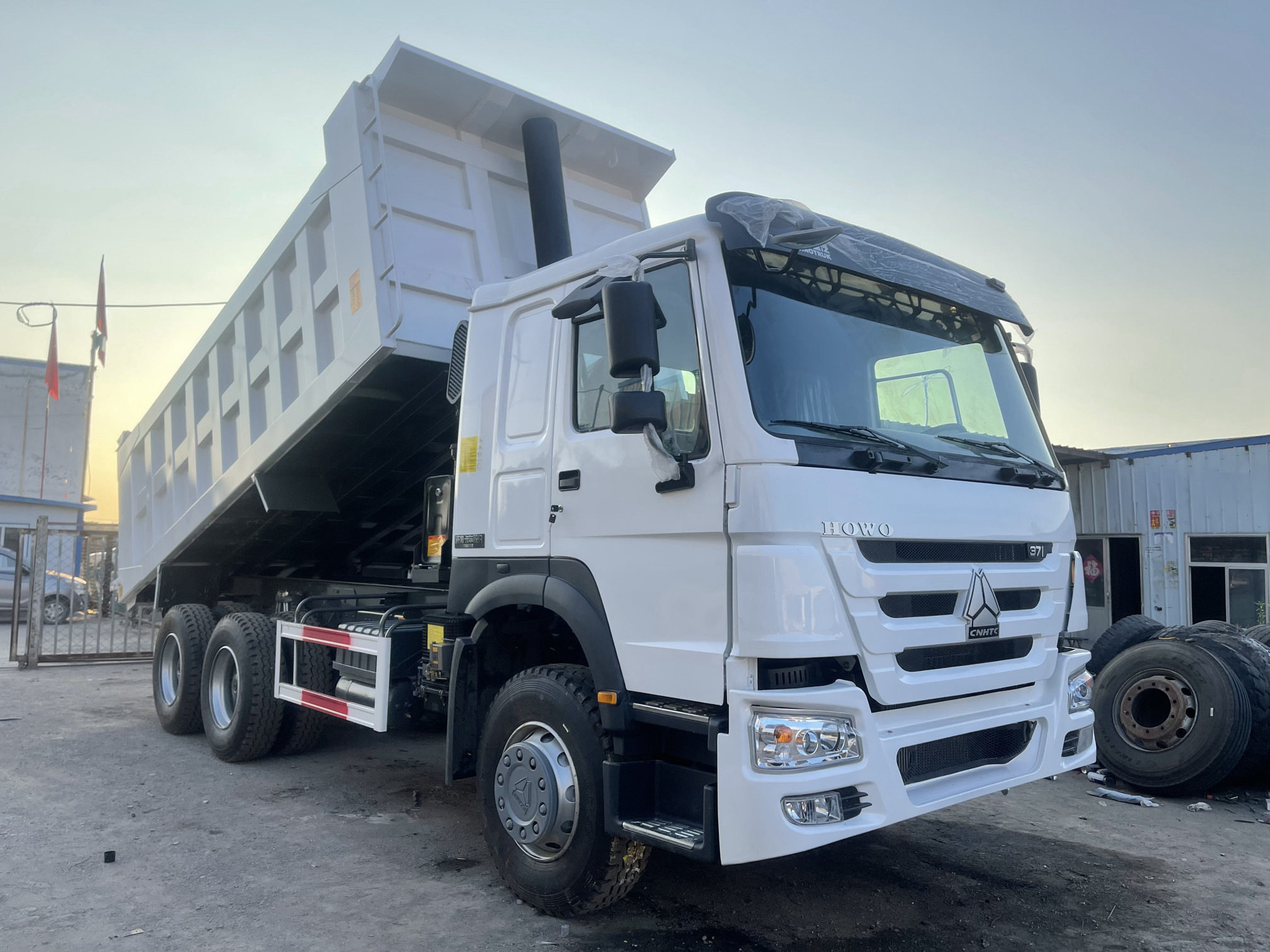 howo diesel dump truck 30t reliable vehicle dumper semi trailer china 371hp 375hp 420hp