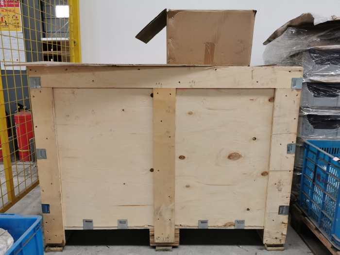 package-img