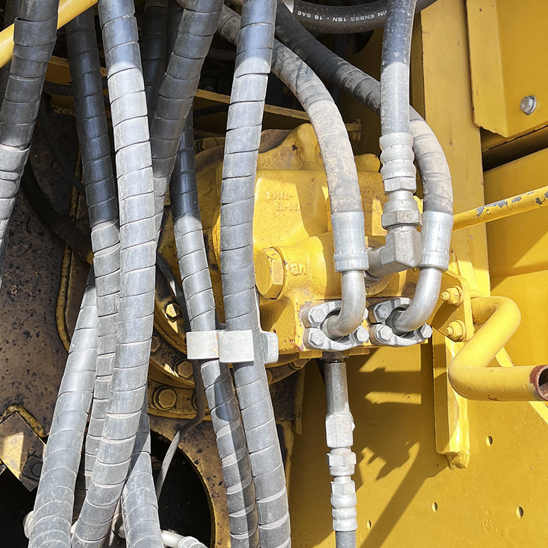 Used Komatsu PC200 Excavator 20 Ton Weight 1m3 Bucket Capacity 110kw Rated Power