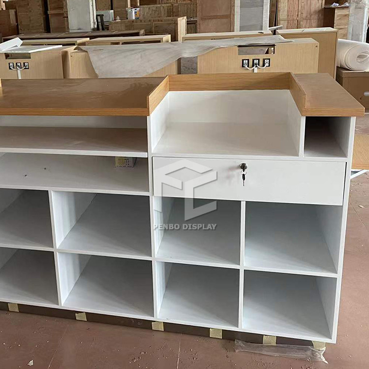 OEM Gold Clothing Shop Display Rack Retail Nesting Table Clothes Shelving