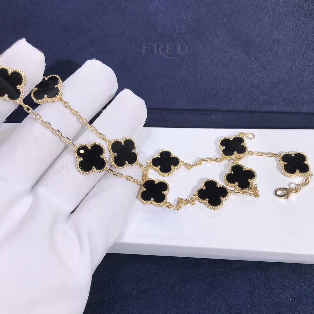 Fantastic Van Cleef & Arpels 18k Gold Vintage Alhambra Necklace 10 Motifs
