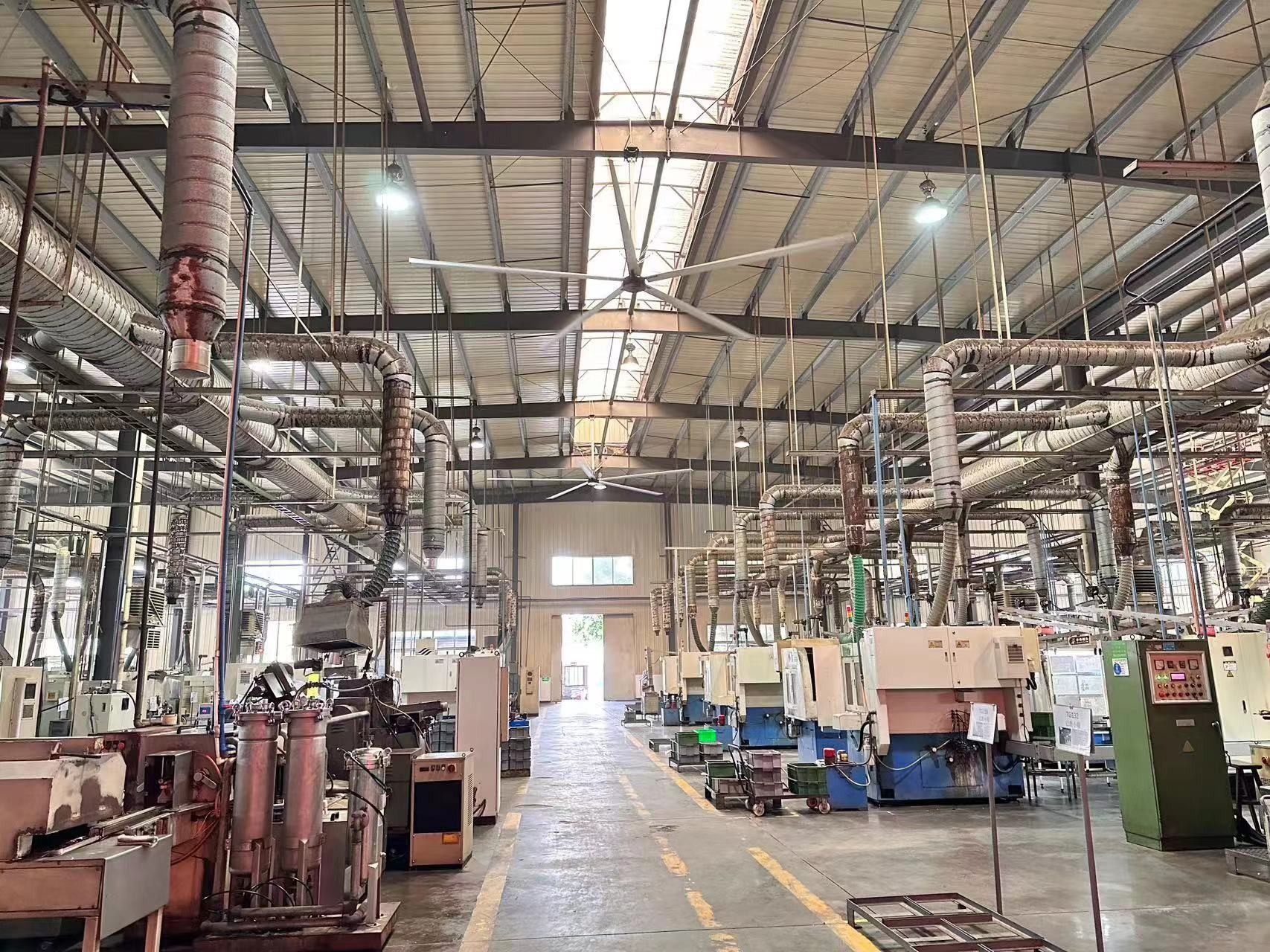 1.5KW Industrial HVLS Fans With Cutting Edge Technology Deformation Resistance