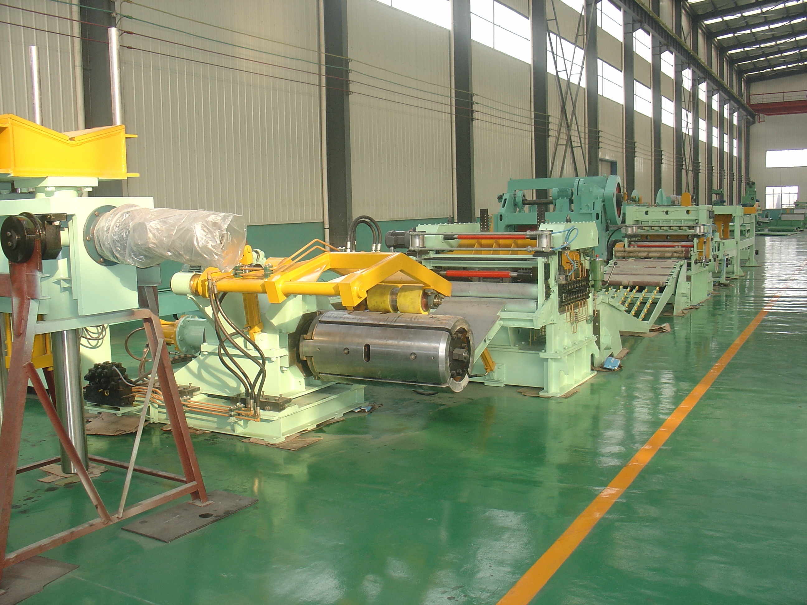Metal Coil Uncoiling Leveling Mobile Shear Assembly Line with Bearing Core Components