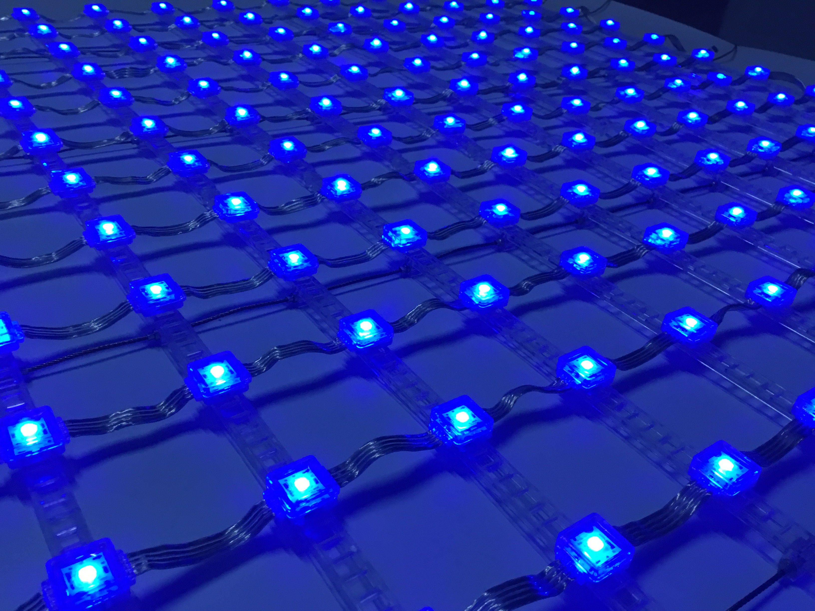 Soft LED Grid Screen 10mm Pixel Pitch for Shopping Mall Advertising