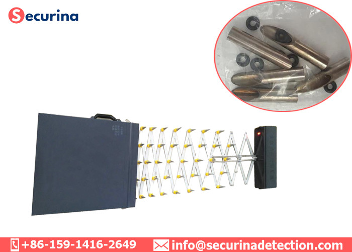 Portable Spike Barrier Tire Killer 7 Meters For Traffice Blocking / Tire Puncture
