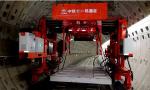 Metro Track laying crane, China good quality dt10t gantry crane, track laying