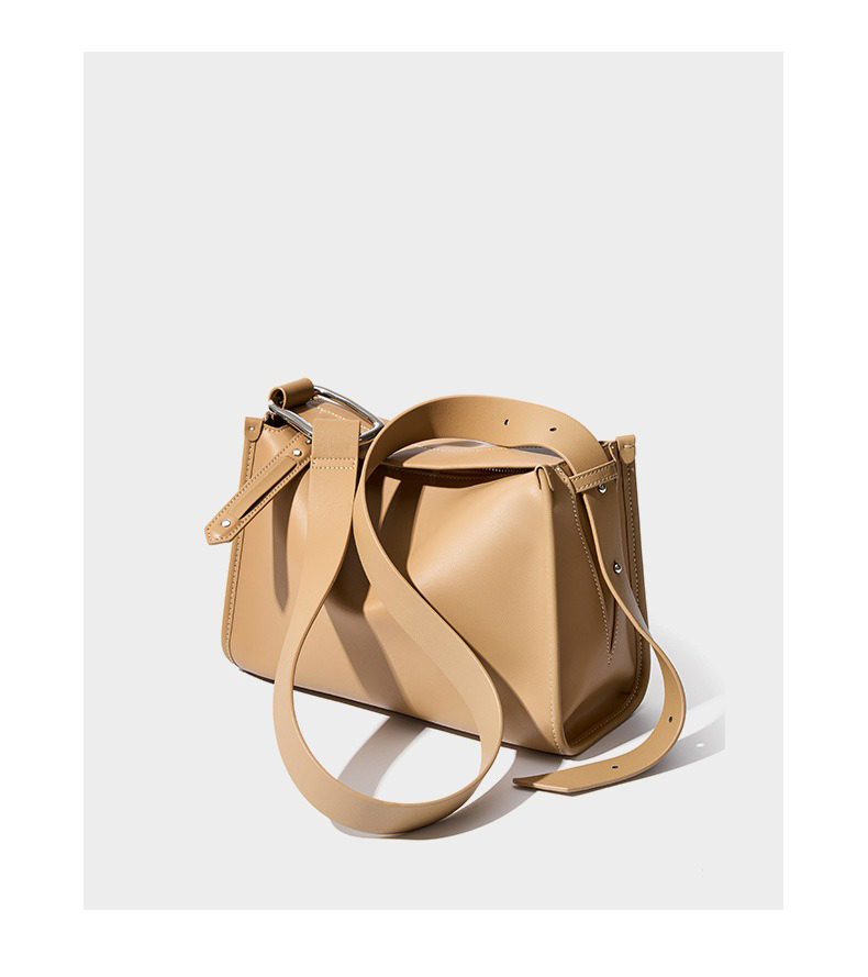 Low MOQ Mix Models Genuine Leather Crossbody Bag for Women Other Pattern Type Advantage