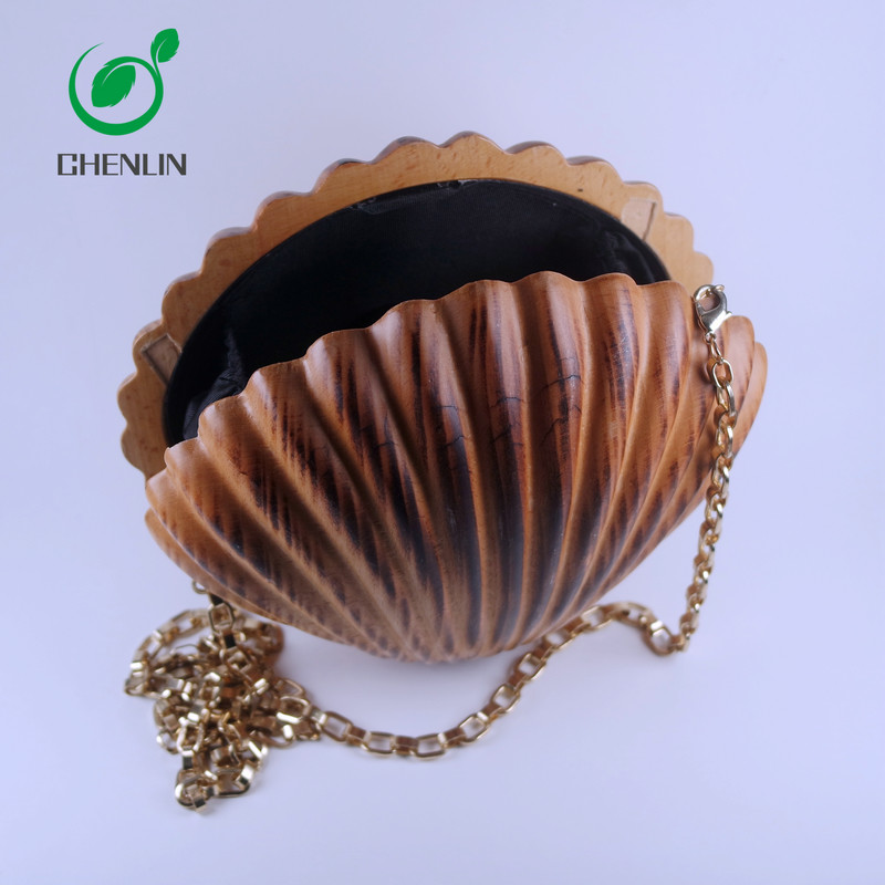 Distinctive Aesthetic Wooden Clutch Bag