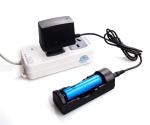 Lightweight Plug In Travel Battery Charger , Battery 26650 Charger 100*33*31mm