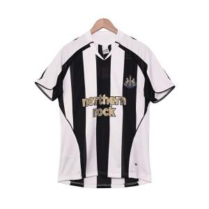 Wholesale Newcastle United retro football jersey 2004-2006 season same style supports batch customization from china suppliers