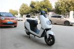 White Color Sleek Design Electric Moped For Adults 1200W DC Brushless Motor