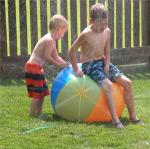 Inflatable Water Spray Ball Children's Pool Summer Outdoor Beach Float Toy
