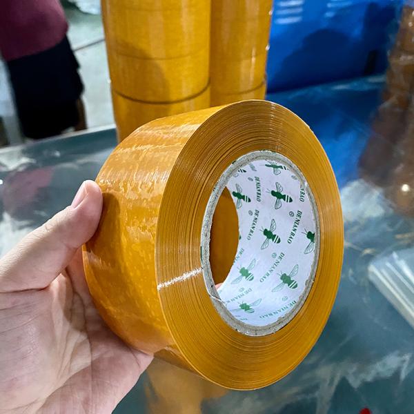 Beige BOPP Parcel Packing Tape High Adhesive Power For Carton Sealing Tape