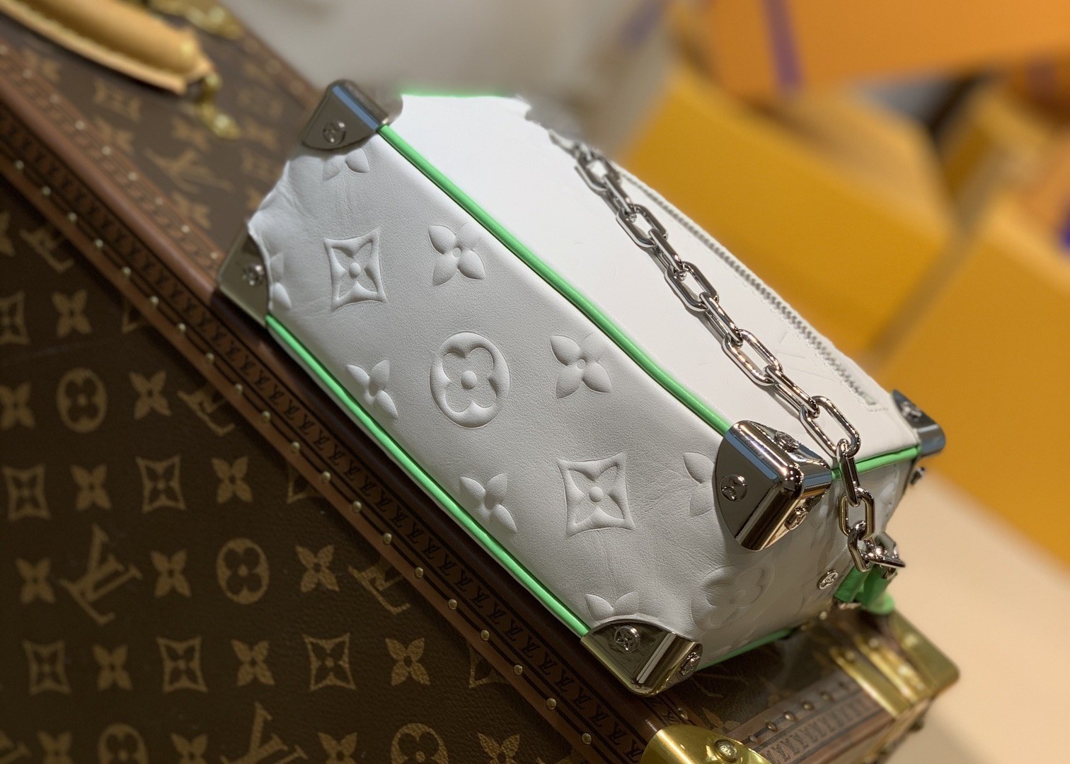 Mini Soft Trunk Chain Bag Monogram Printing Leather Luxury Cross-Body Bag Unique Letters Decrocation Box Bag