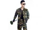 Cotton Blends Military Camouflage Uniforms , Button Placket Men's Jacket