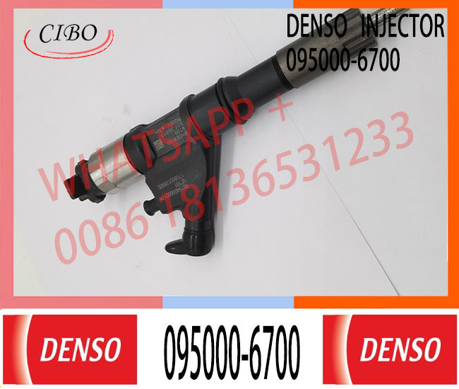 Fuel Injector 095000-6700 6701 Fuel Injection Nozzle for D6114 Xcmg Crane Heavy Truck Howo 336