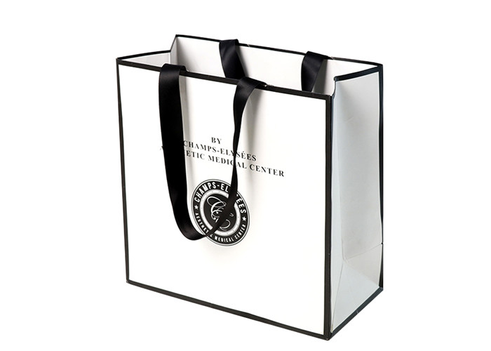 White Cardboard Custom Made Shopping Bags With Logo Matt Laminated Black Rribbion