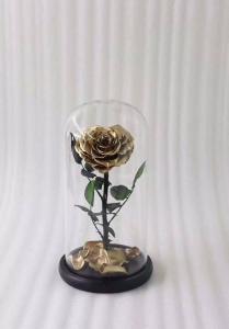 Wholesale Never fade gold dipped heart shape real preserved gold rose in glass from china suppliers