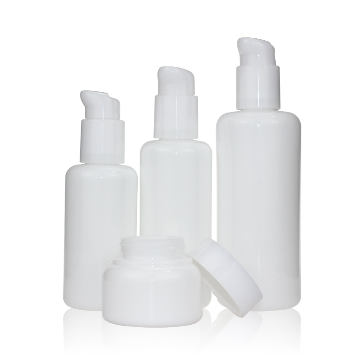 Custom Empty 100ml 120ml 200ml Opal Glass Bottle White Porcelain Round Shape