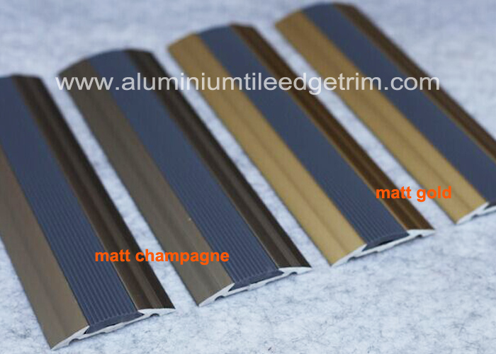 Anti slip aluminium cover strip