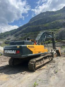Wholesale 1800kw Repossessed Equipment Used Large Excavators Hyundai 505VS from china suppliers