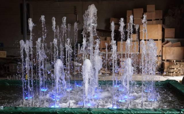 Small Garden Park Hotel Portable Dancing Movable Water Fountain