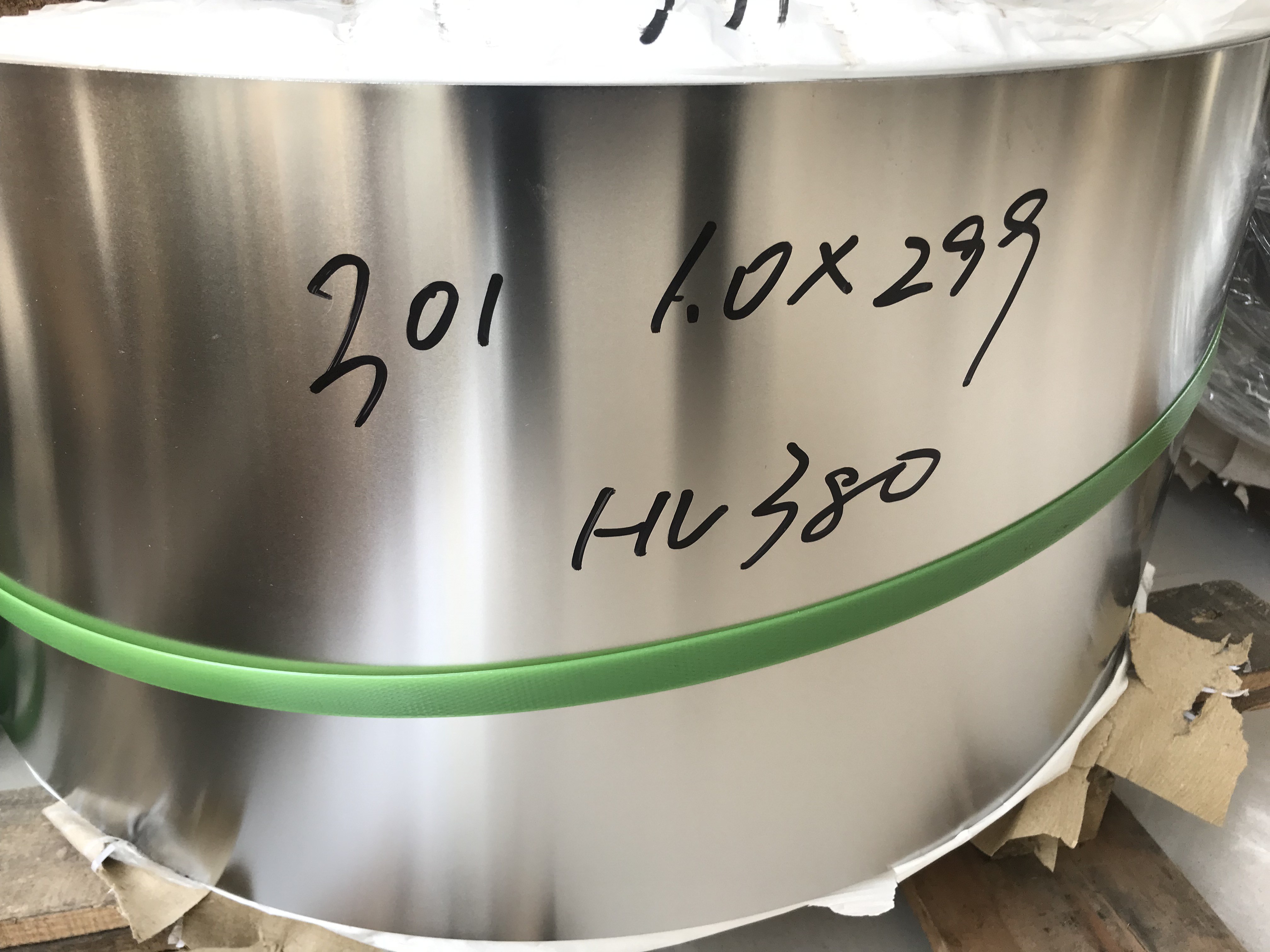 Precision Strip JIS G4313 SUS301 Stainless Spring Steel Strip In Coil
