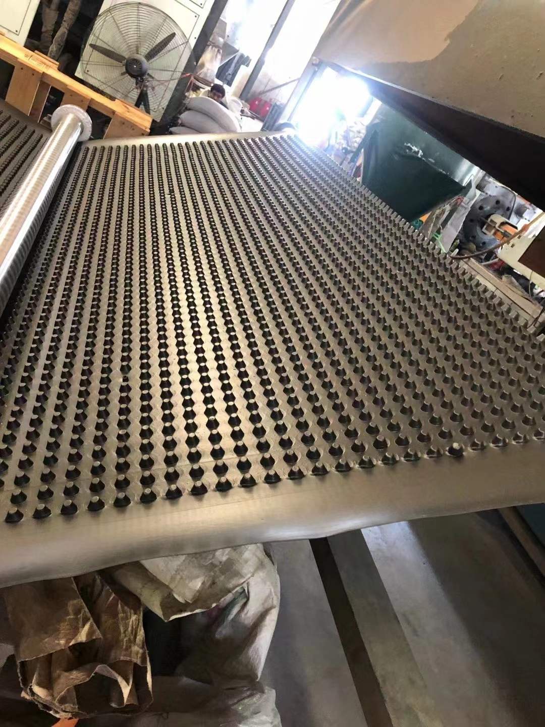 2 inches HDPE geocell for Honeycomb Mountain greening Railway excellent after-sale service