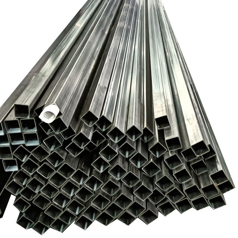 Hot Rolled 304 Stainless Steel Seamless Square Pipe Thick 1-6mm For Industrial