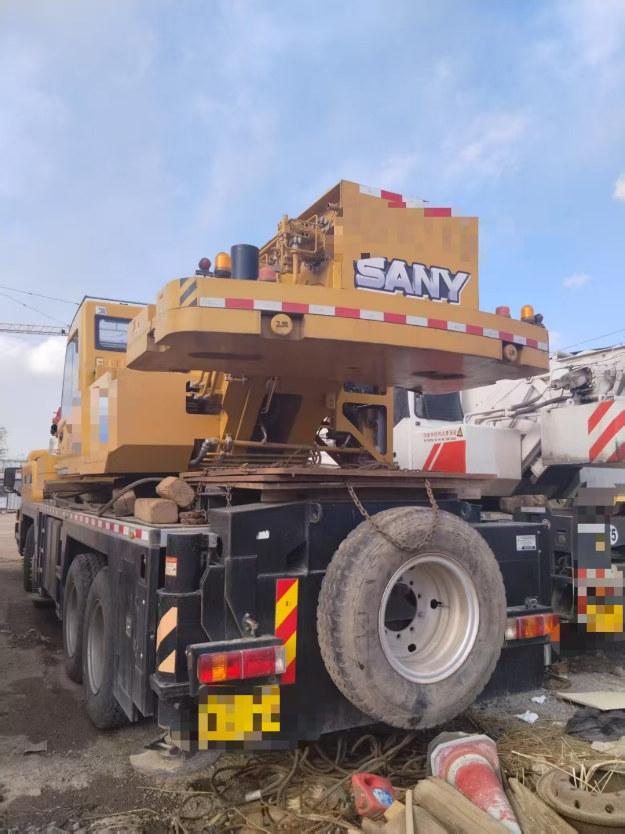 Mobile Truck Crane For Sale 70 Tons Direct Source Max Working Height 49.5 Meters