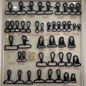 Wholesale Nickle Free Metal Dog Hooks Width 30mm For handbag Luggages Garments from china suppliers