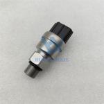 Oil Pressure Sensor Pressure Switch KM15-P04 KM15P04 for SH200 SH200 SH210 SH240